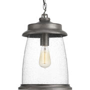 Outdoor Pendants / Chandeliers